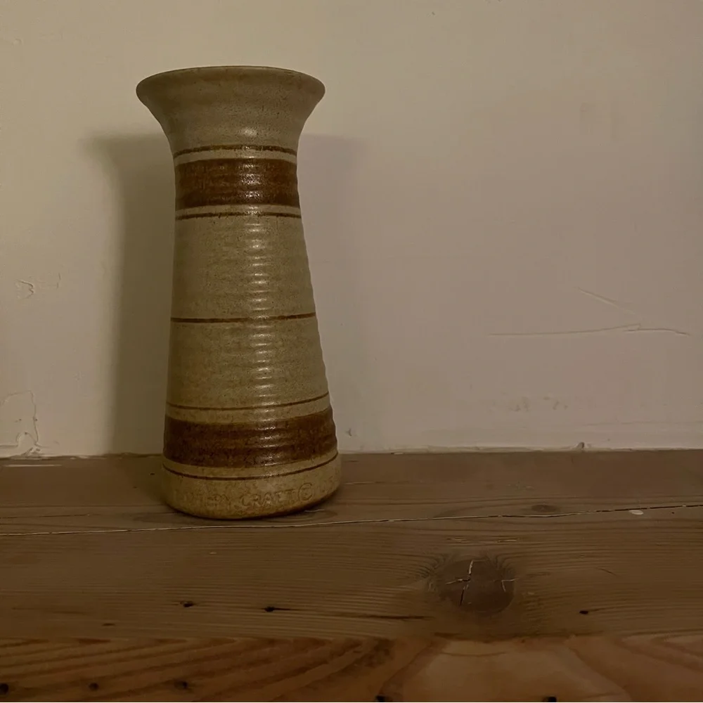 Vintage POTTERY CRAFT USA Stoneware VASE 8.5